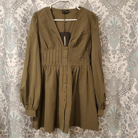 PrettyLittleThing Dresses & Skirts - Green Dress